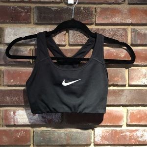 Nike Swoosh Bra